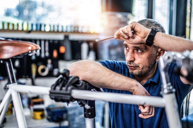Mechaniker macht eine Pause
